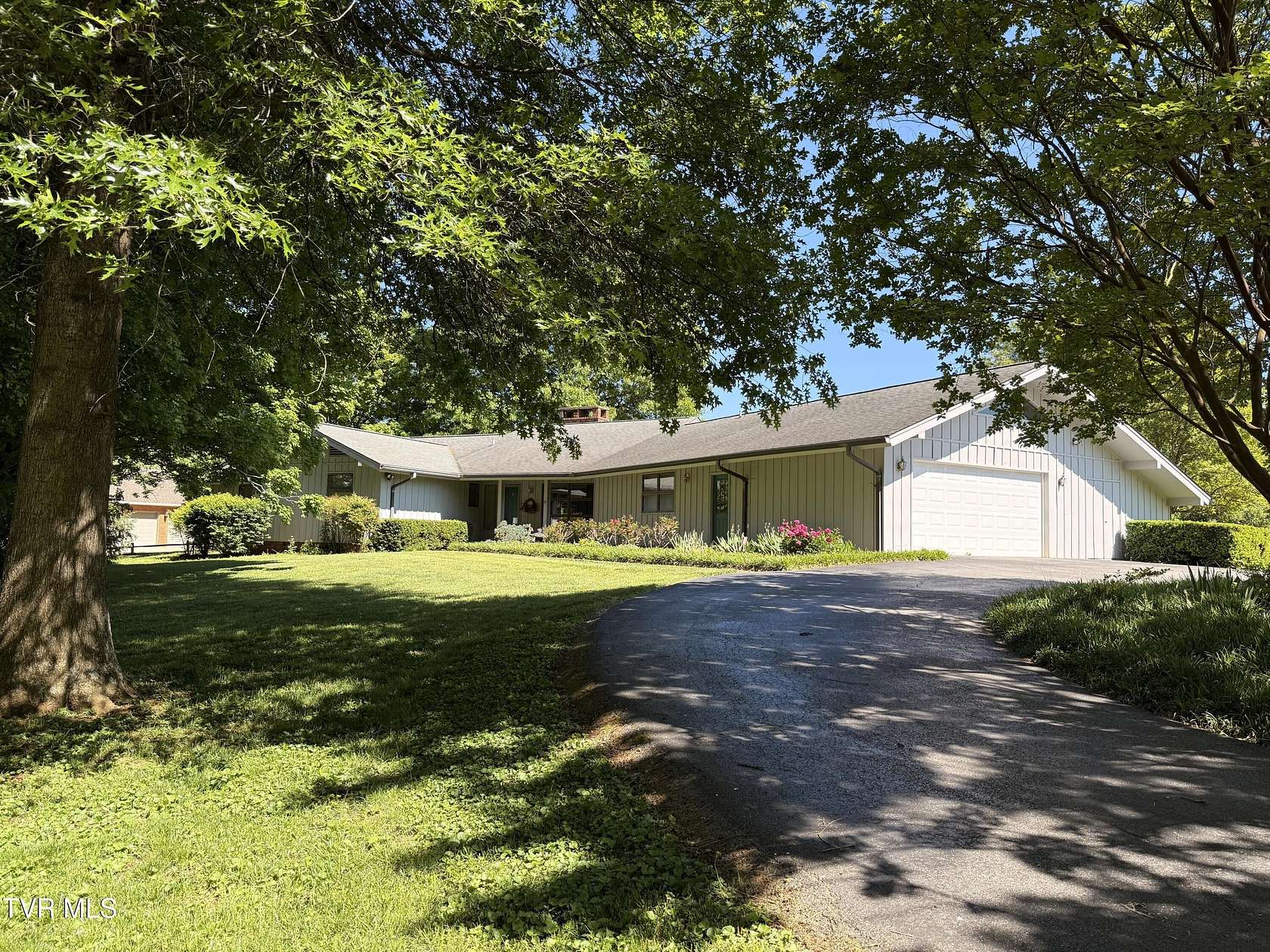 1.7 Acres of Land with Home for Sale in Greeneville, Tennessee
