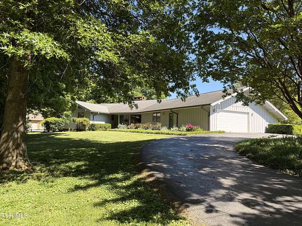 1.7 Acres of Land with Home for Sale in Greeneville, Tennessee
