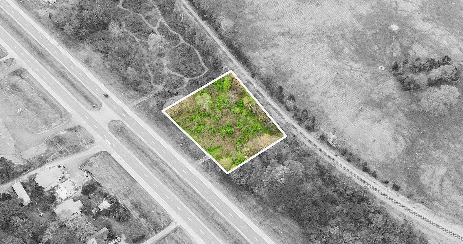 1.2 Acres of Mixed-Use Land for Sale in Evensville, Tennessee