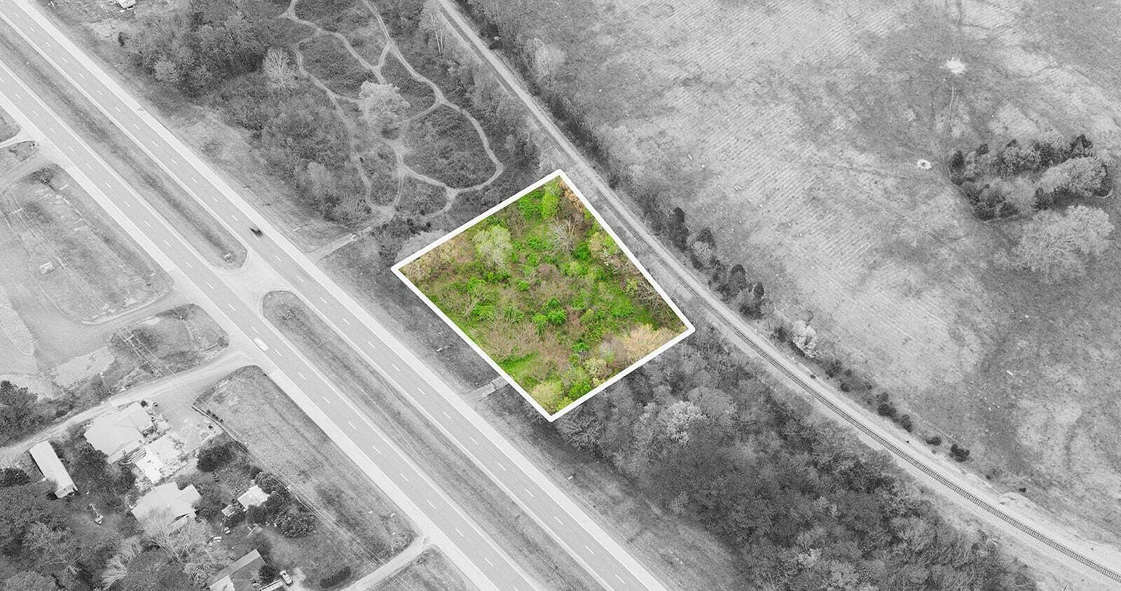 1.2 Acres of Mixed-Use Land for Sale in Evensville, Tennessee