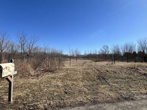 10.5 Acres of Land for Sale in Wadsworth, Illinois