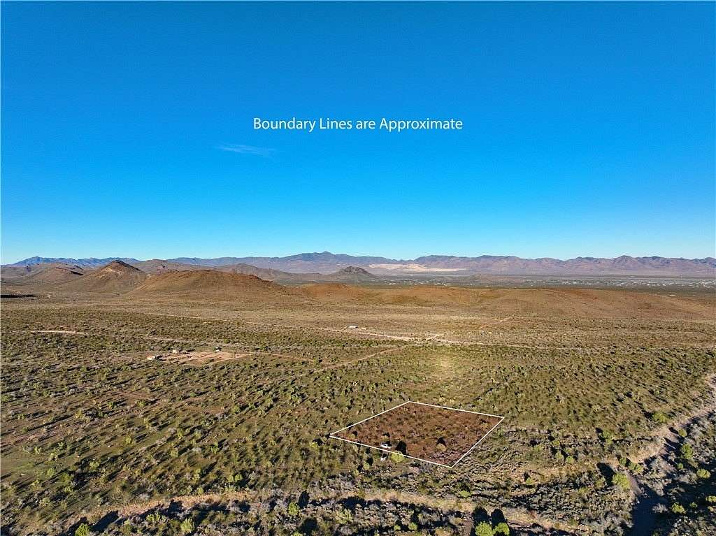 2.35 Acres of Land for Sale in Golden Valley, Arizona