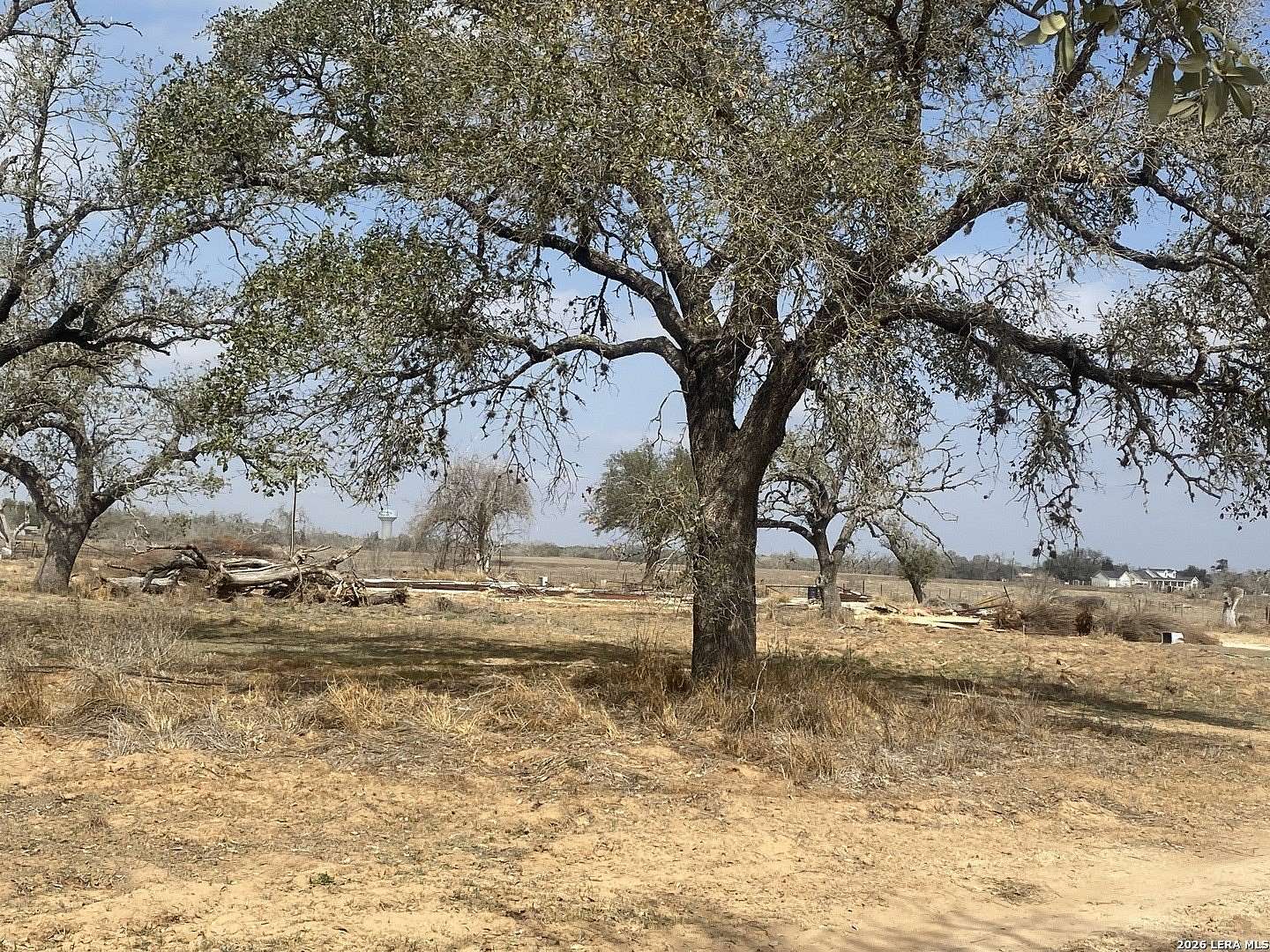 35 Acres of Land for Sale in Pleasanton, Texas