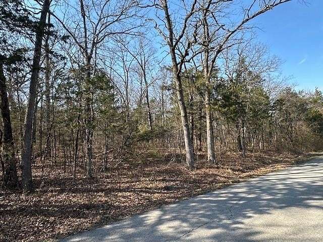 5 Acres of Residential Land for Sale in Flippin, Arkansas