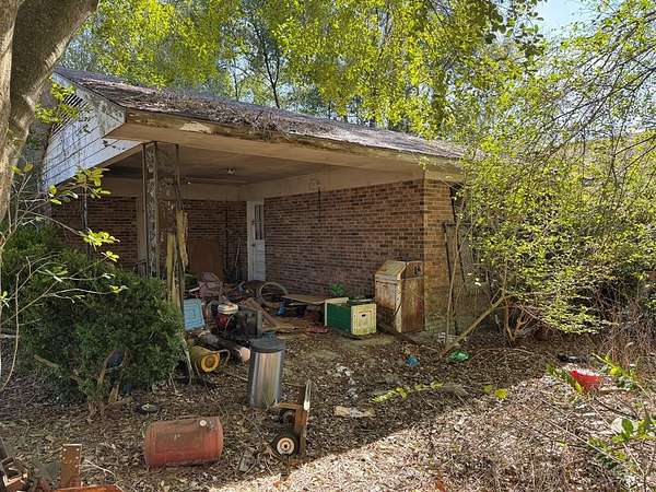 3 Acres of Land with Home for Sale in Adel, Georgia