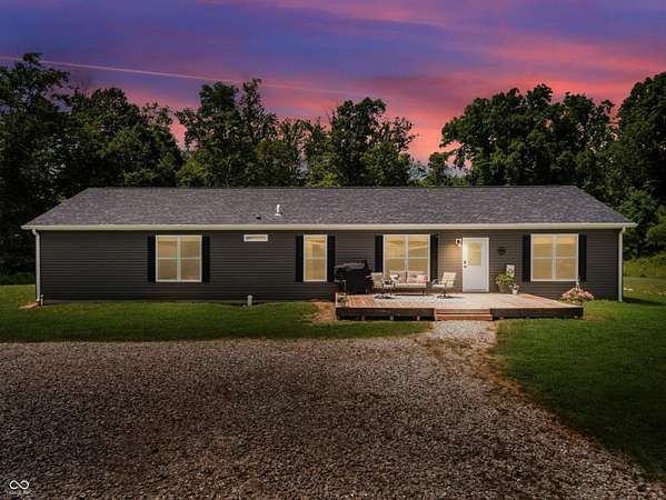 14 Acres of Recreational Land with Home for Sale in Cloverdale, Indiana