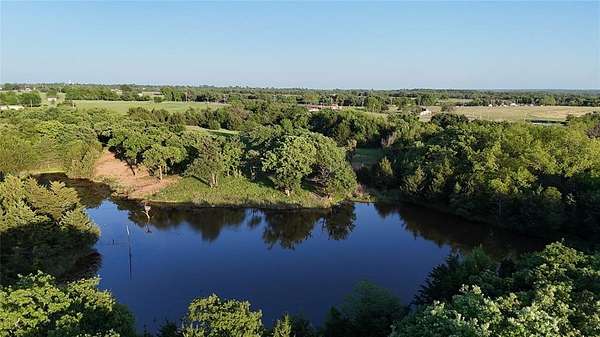 23 Acres of Land for Sale in Carney, Oklahoma