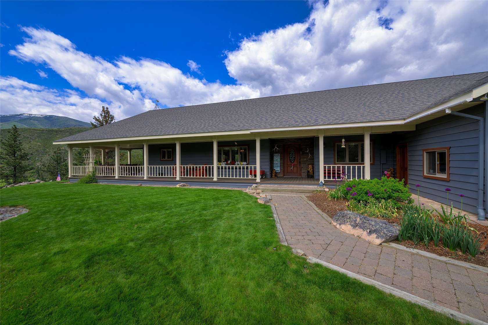 17 Acres of Land with Home for Sale in Conner, Montana