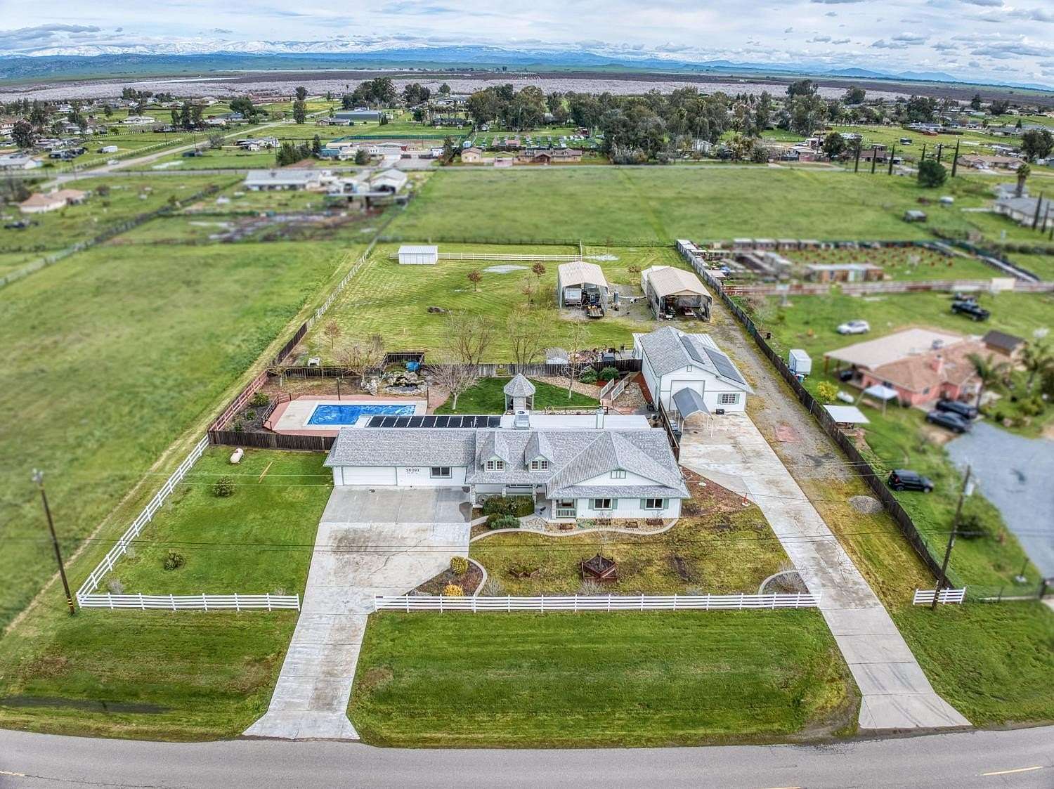 2 Acres of Land with Home for Sale in Madera, California