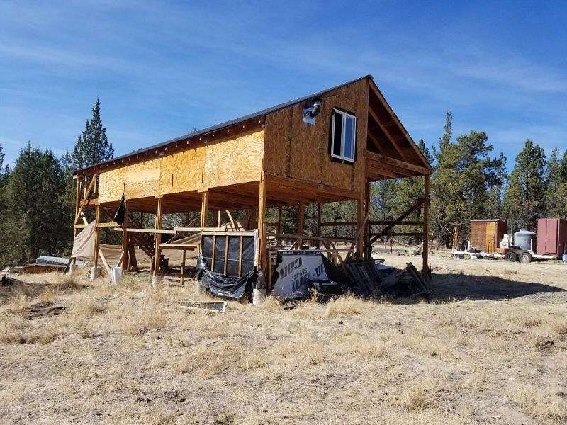 1.47 Acres of Land with Home for Sale in Alturas, California