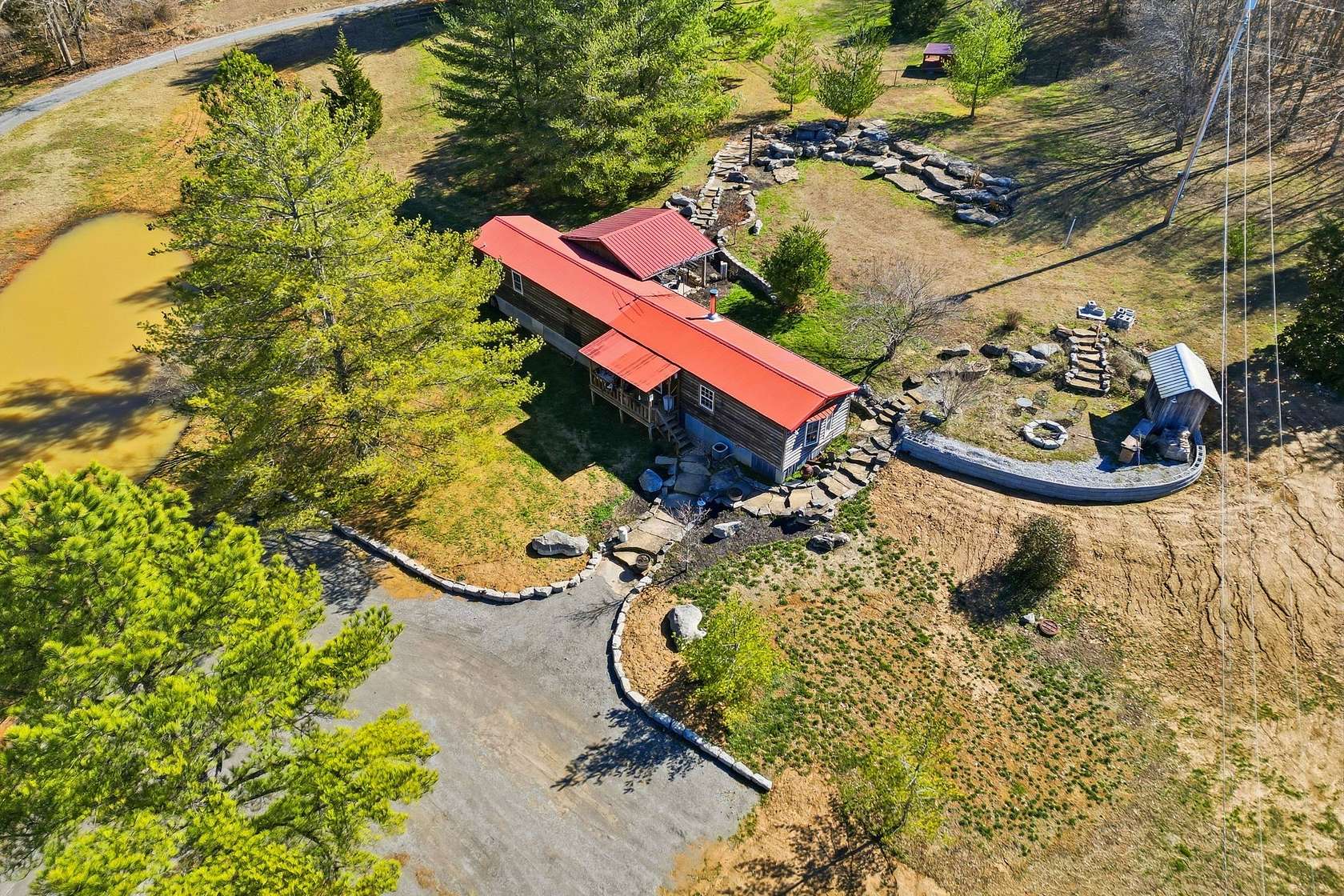 6 Acres of Land with Home for Sale in Pleasant View, Tennessee