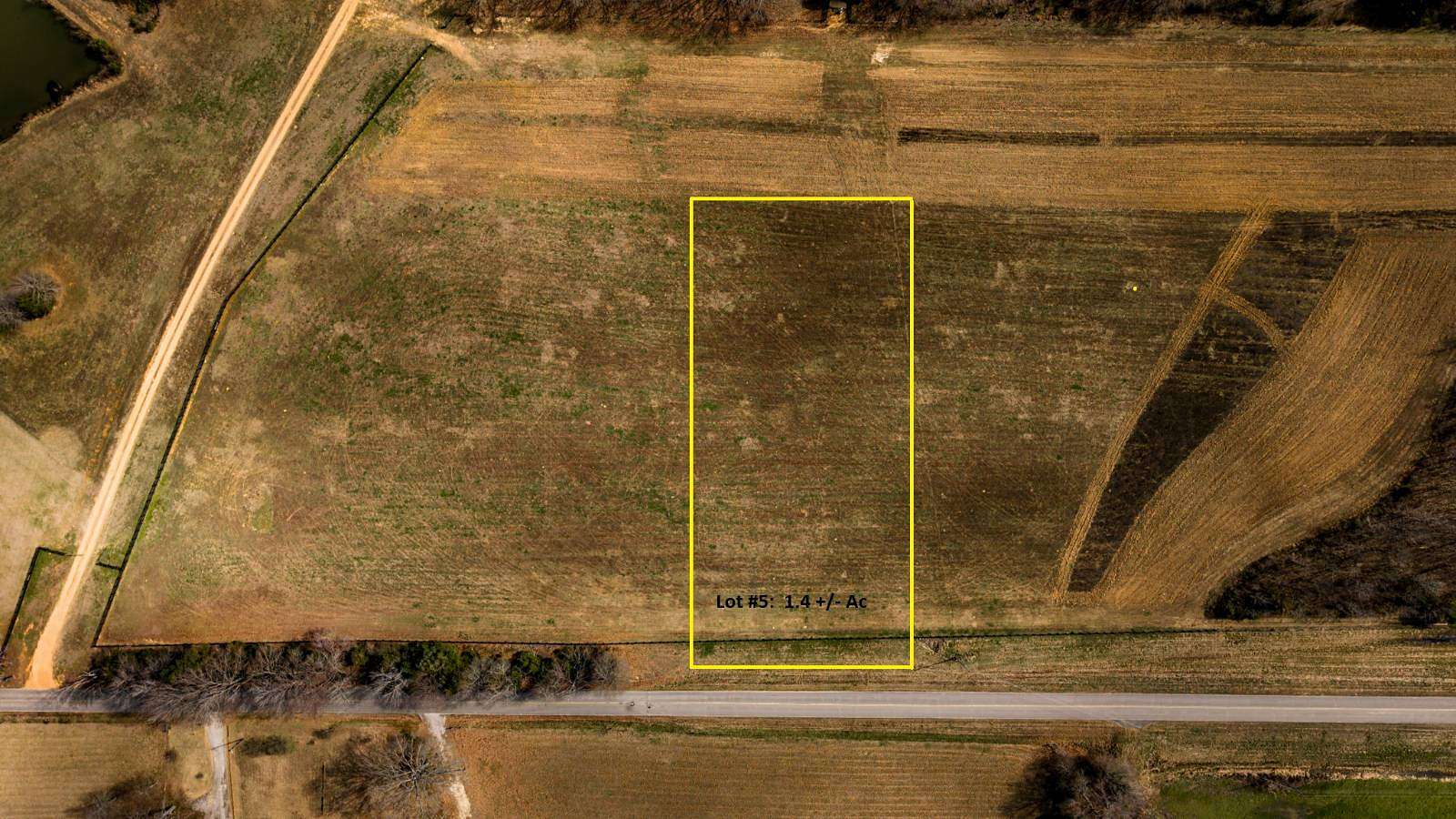 1.4 Acres of Residential Land for Sale in Saltillo, Mississippi