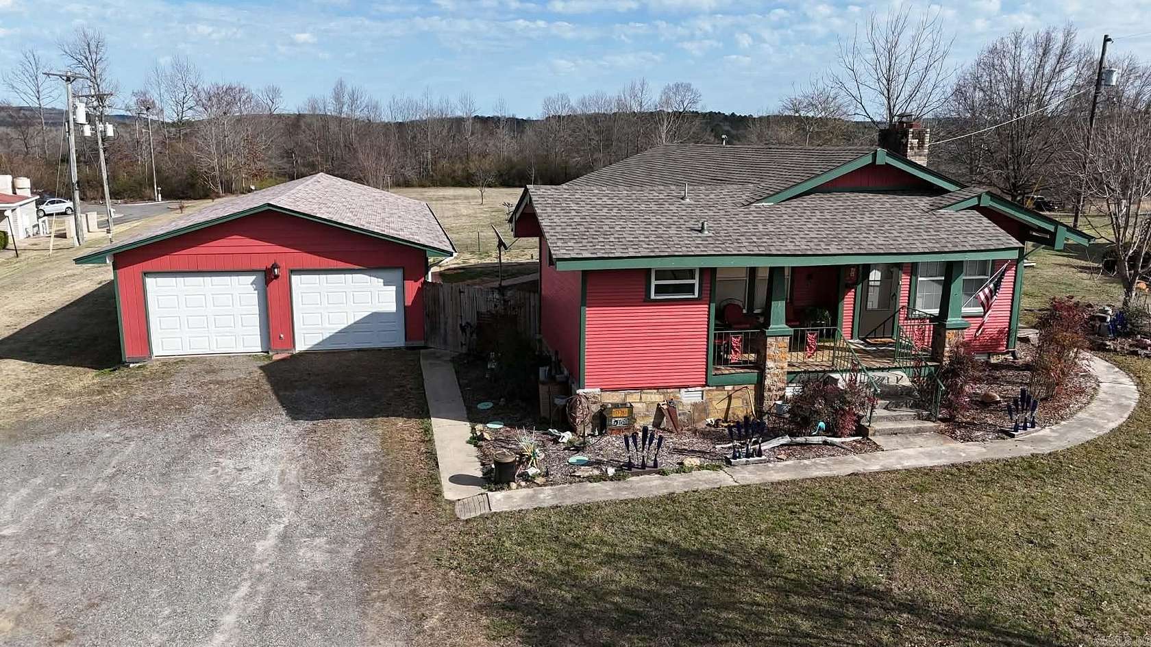 1.54 Acres of Land with Home for Sale in Clinton, Arkansas