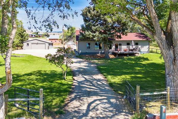 17 Acres of Land with Home for Sale in Corvallis, Montana