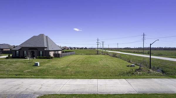 0.39 Acres of Residential Land for Sale in Houma, Louisiana