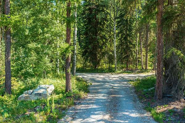 3.29 Acres of Residential Land for Sale in Whitefish, Montana