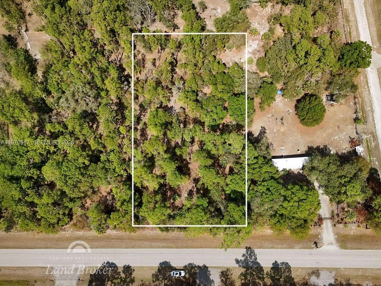 1 Acre of Residential Land for Sale in Clewiston, Florida