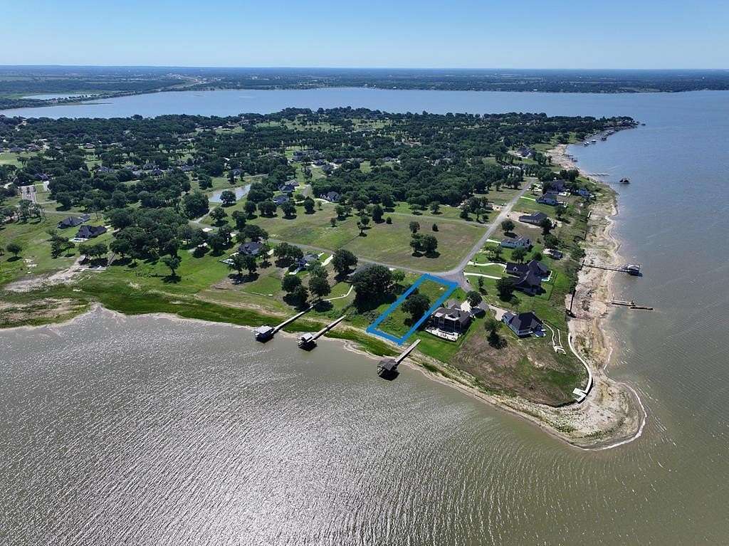 0.45 Acres of Land for Sale in Kemp, Texas