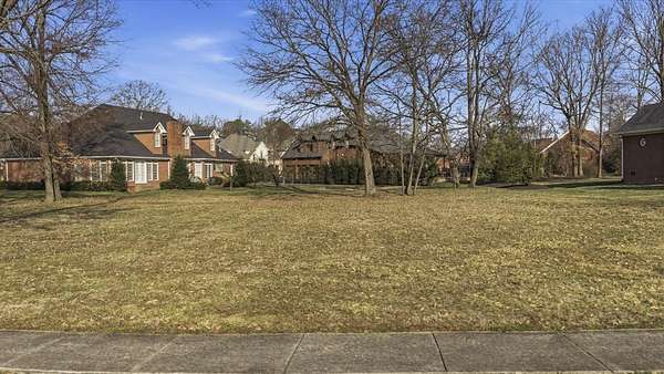 0.61 Acres of Residential Land for Sale in Bowling Green, Kentucky