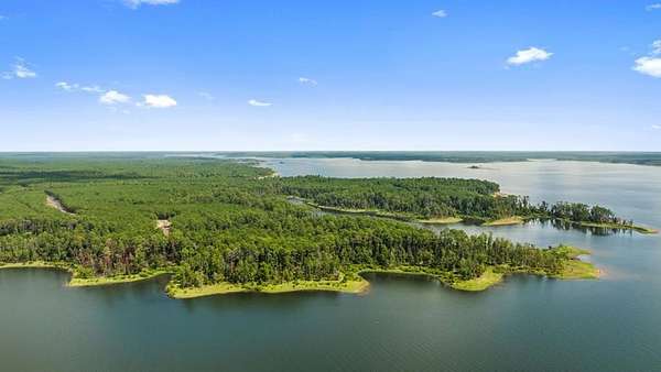 10 Acres of Recreational & Residential Land for Sale in Broaddus, Texas