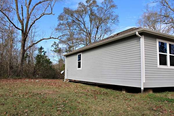 4.5 Acres of Land with Home for Sale in Wiergate, Texas