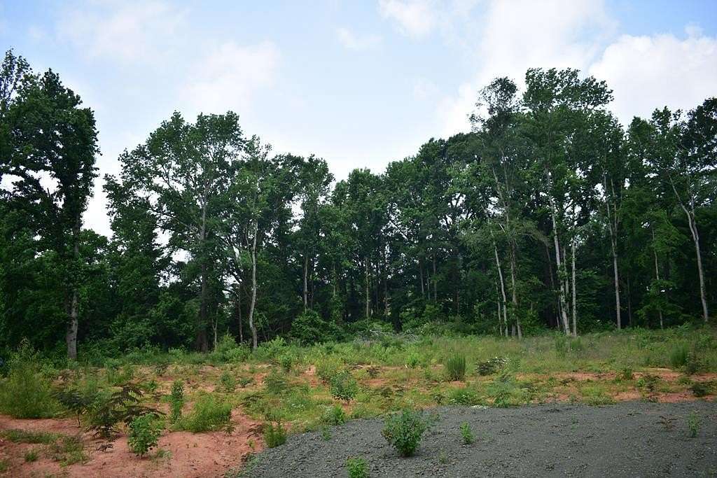 0.76 Acres of Residential Land for Sale in Nacogdoches, Texas