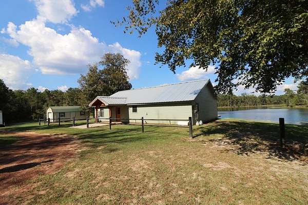 280 Acres of Recreational & Residential Land for Sale in Jasper, Texas