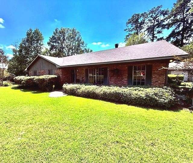 3.54 Acres of Land with Home for Sale in Newton, Texas