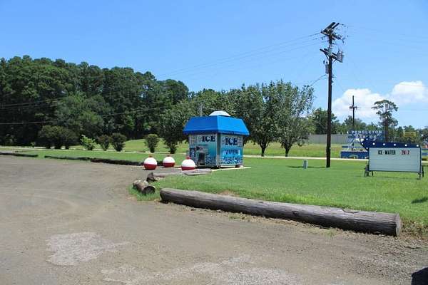 0.95 Acres of Commercial Land for Sale in Hemphill, Texas