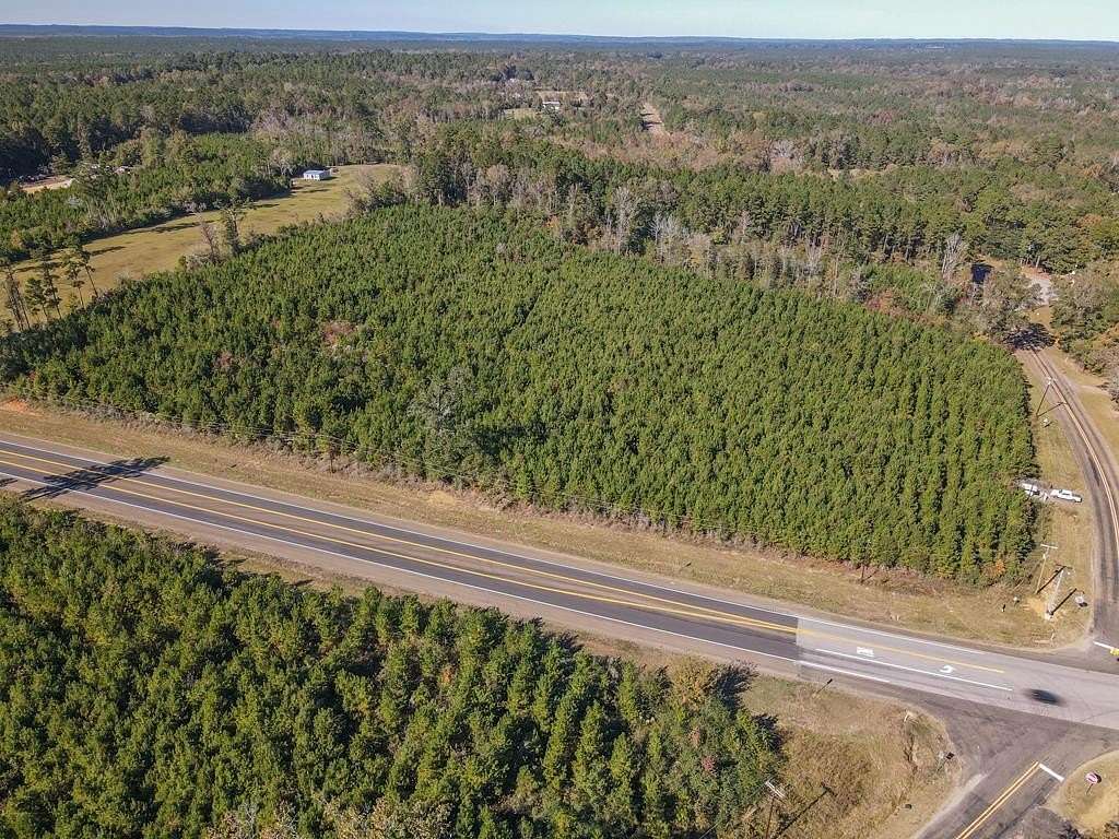 14.1 Acres of Recreational & Residential Land for Sale in Bronson, Texas
