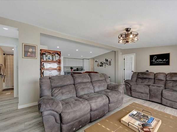 14 Acres of Land with Home for Sale in Lufkin, Texas