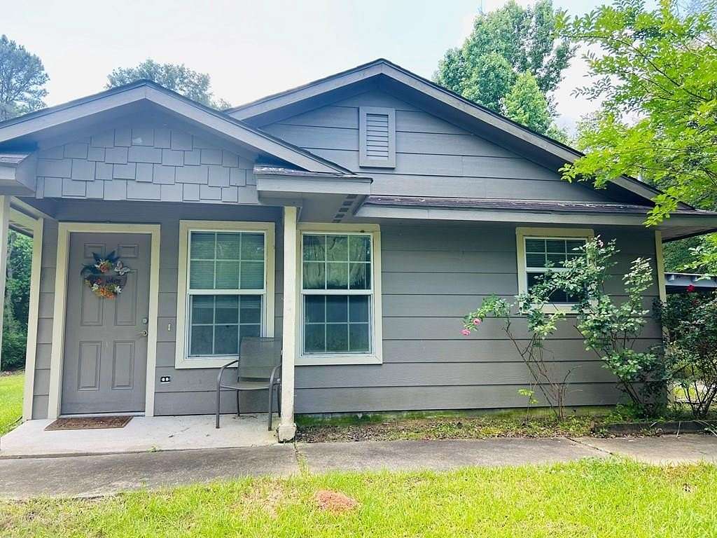 5 Acres of Land with Home for Sale in Jasper, Texas