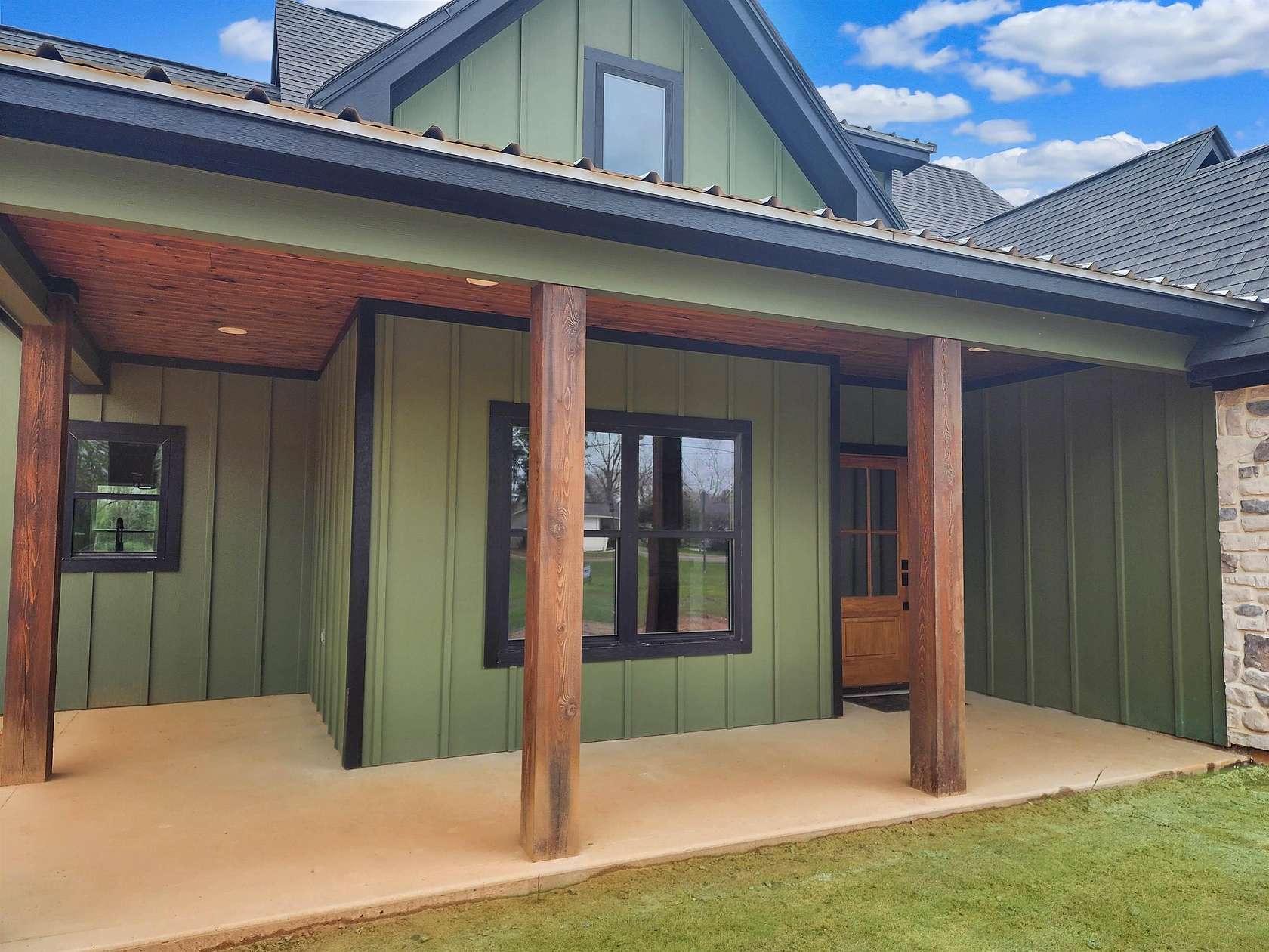 2 Acres of Land with Home for Sale in Jasper, Texas