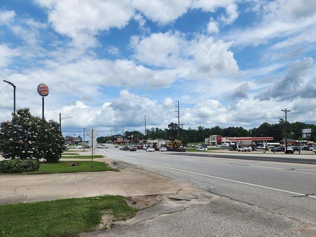 0.5 Acres of Commercial Land for Sale in Jasper, Texas
