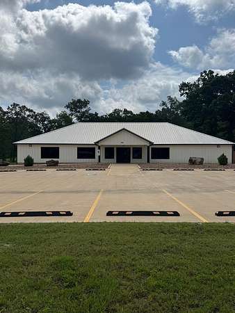 1.75 Acres of Improved Commercial Land for Sale in Lufkin, Texas