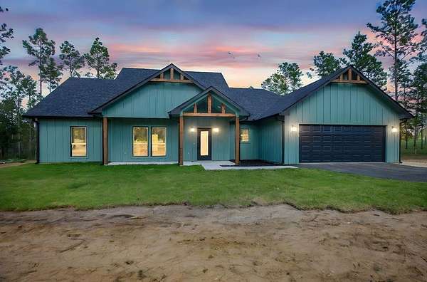 1.79 Acres of Land with Home for Sale in Huntington, Texas