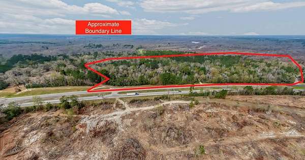 32.5 Acres of Commercial Land for Sale in Diboll, Texas