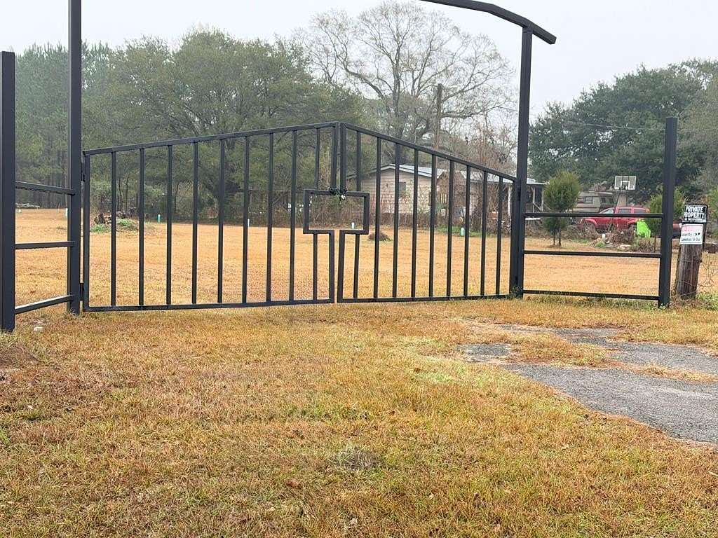 8.68 Acres of Land for Sale in Zavalla, Texas