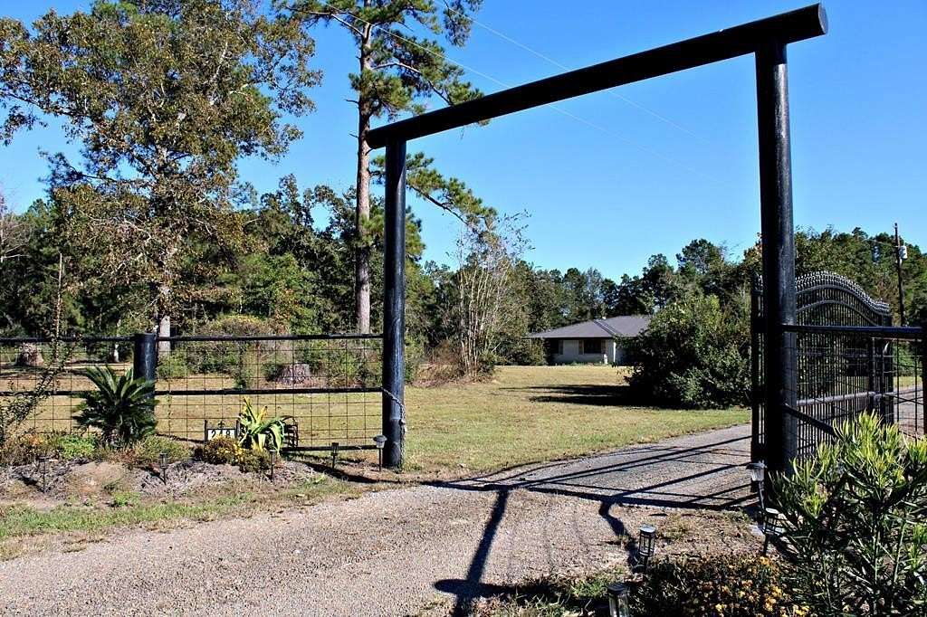 5 Acres of Land with Home for Sale in Kirbyville, Texas