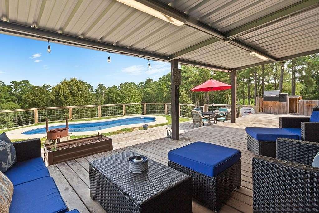 4 Acres of Land with Home for Sale in Brookeland, Texas