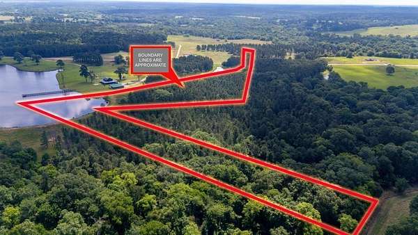 10 Acres of Recreational & Residential Land for Sale in Crockett, Texas