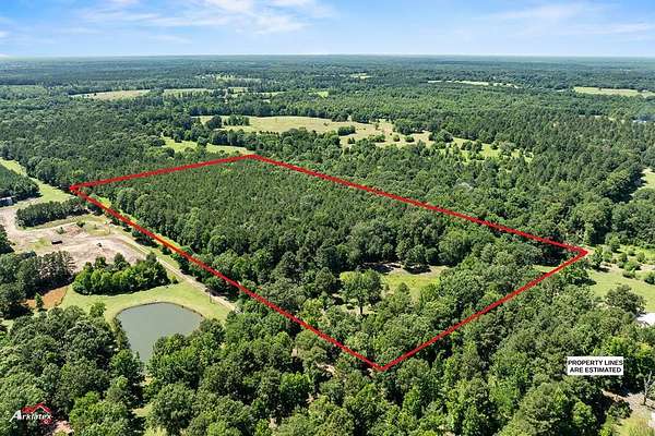 19 Acres of Land for Sale in Joaquin, Texas