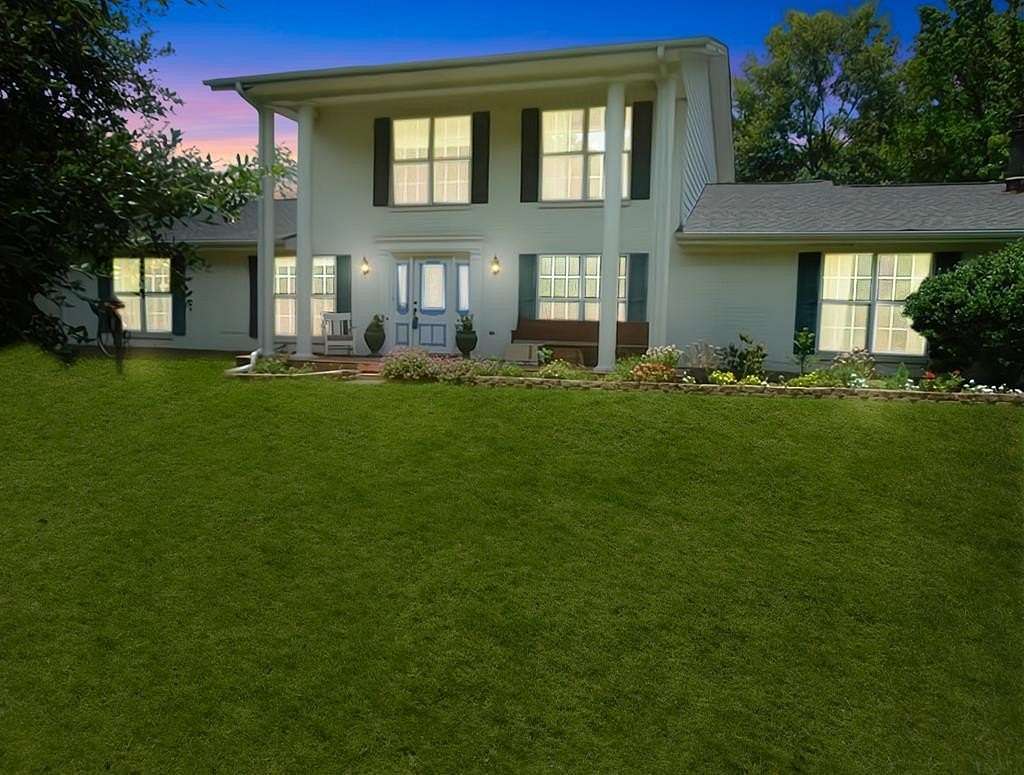 3.67 Acres of Land with Home for Sale in Lufkin, Texas