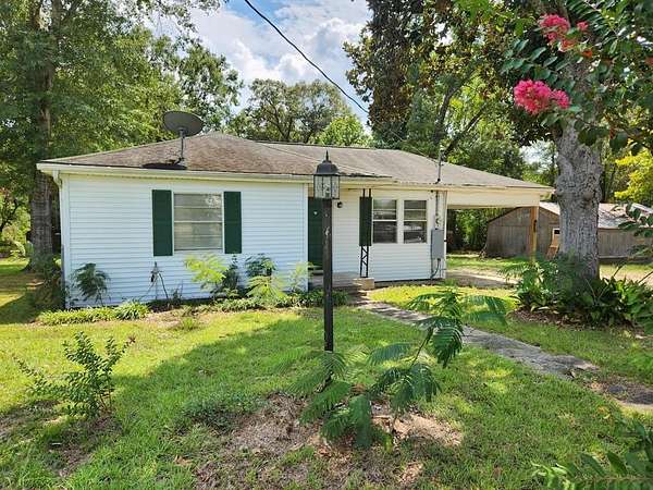 1.78 Acres of Land with Home for Sale in Newton, Texas