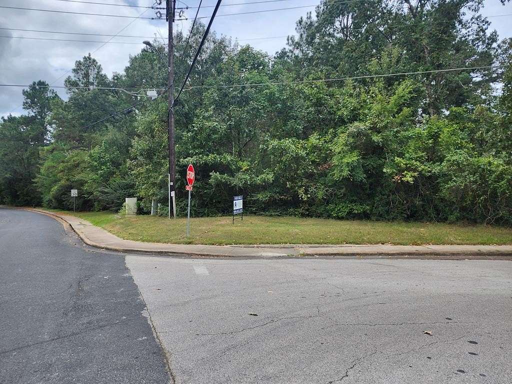 5 Acres of Residential Land for Sale in Lufkin, Texas