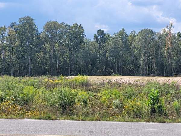 9.58 Acres of Mixed-Use Land for Sale in Lufkin, Texas