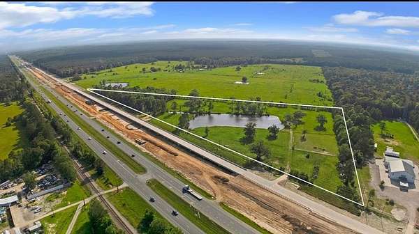 20.7 Acres of Mixed-Use Land for Sale in Shepherd, Texas