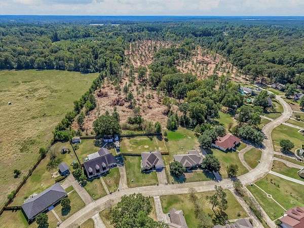 30 Acres of Recreational & Residential Land for Sale in Pollok, Texas