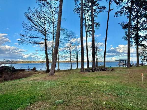 1.51 Acres of Residential Land for Sale in Milam, Texas