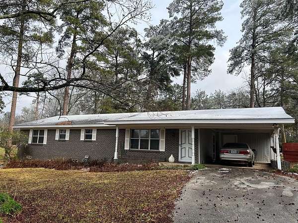 2.26 Acres of Land with Home for Sale in Center, Texas